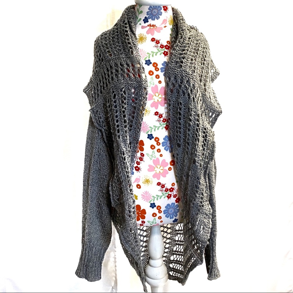 Grace & Lace Loose Knit Two-Fit Sweater - Picture 4 of 5